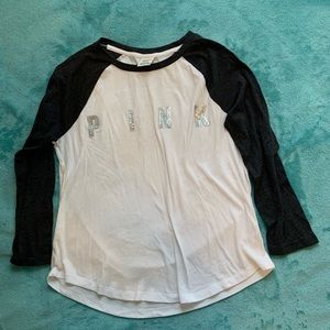 🔴SOLD🔴 NWOT Victoria’s Secret PINK Sequin Top
